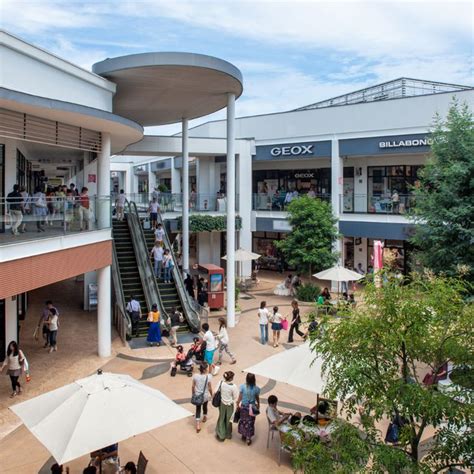 Shopping Heaven: 9 Malls & Factory Outlets Near Tokyo .
